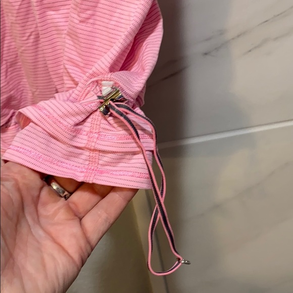 Lululemon tank top - Picture 3 of 5